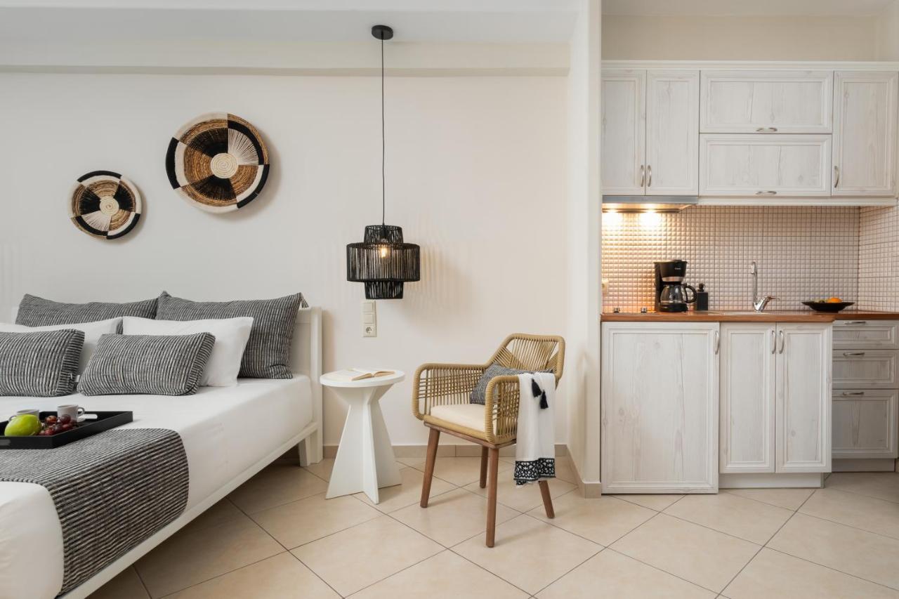 Ormos Holiday Studios Naxos City ภายนอก รูปภาพ